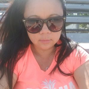 Meet your Posher, Kimberly